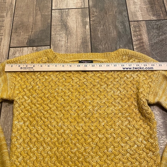 Hooked Up by IOT Mustard Knit Sweater - Picture 6 of 10